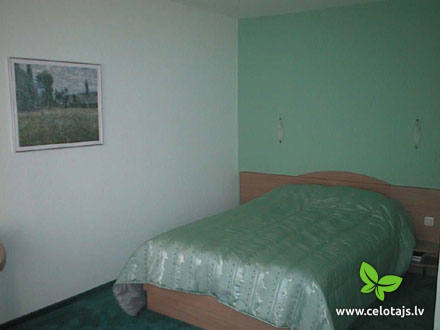 sgl-picture-bed.jpg